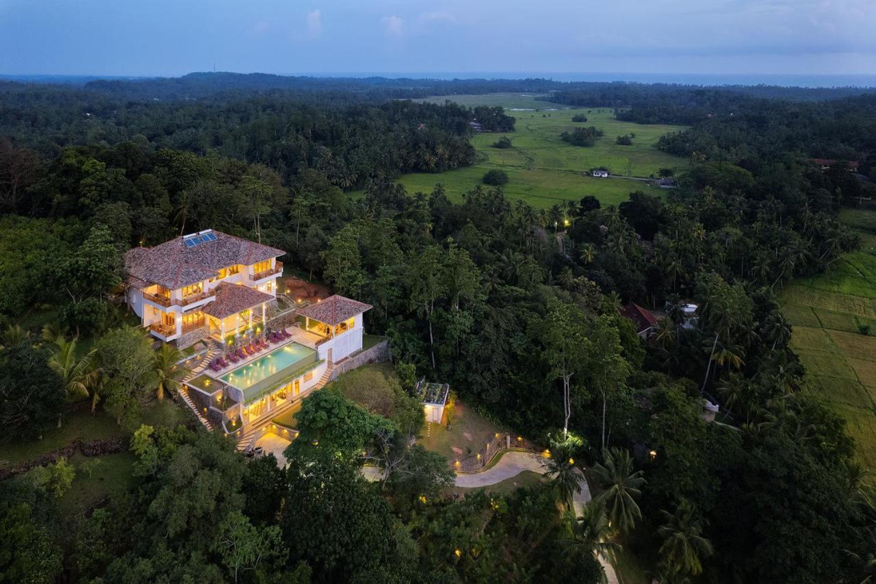 The Divine Villa Talpe Exterior photo